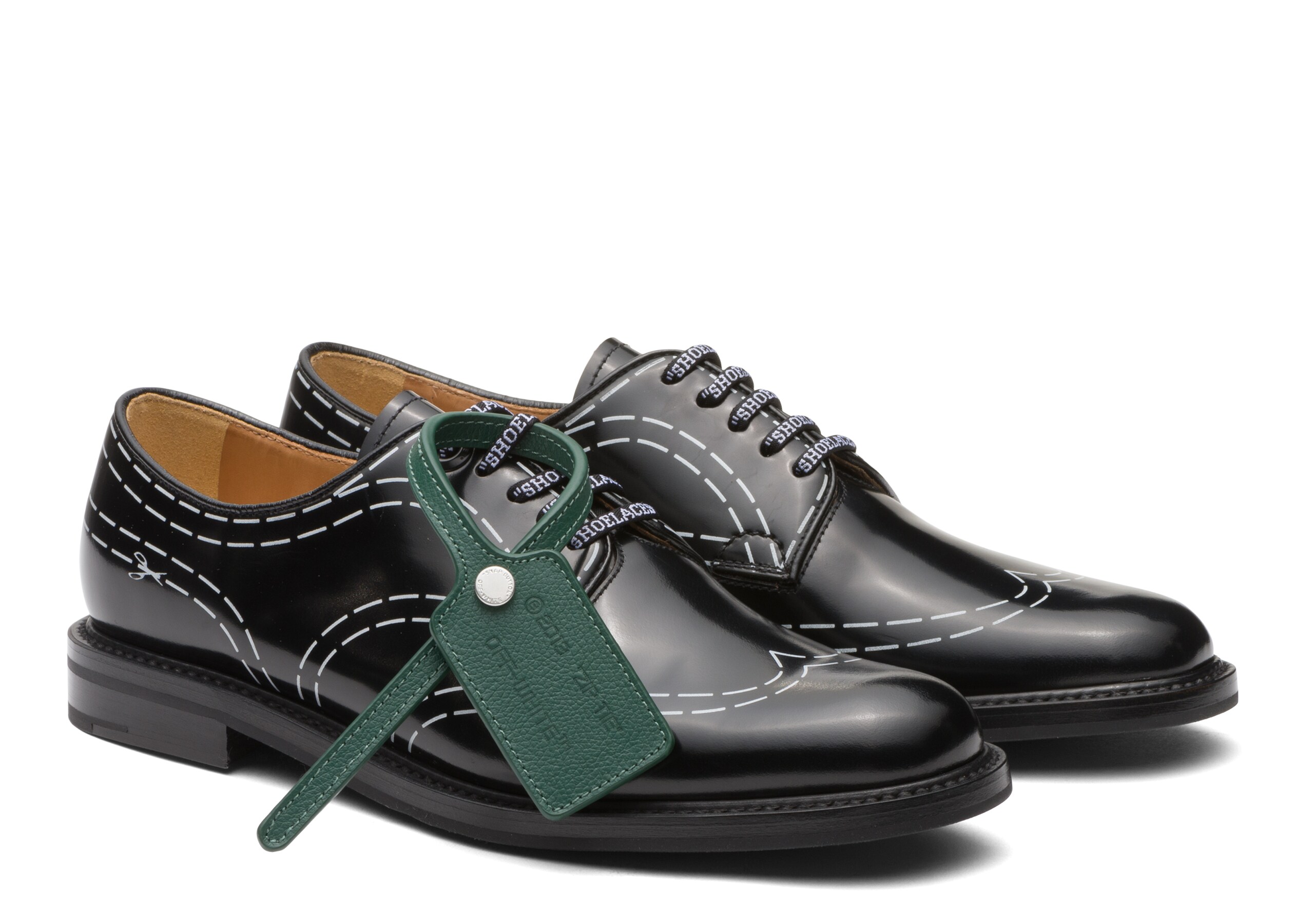 Shannon cut lines w Church's Derby en cuir verni, noir Noir