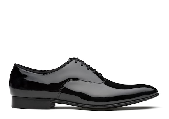 Church's Whaley Oxford Brogue in Vernice Nero