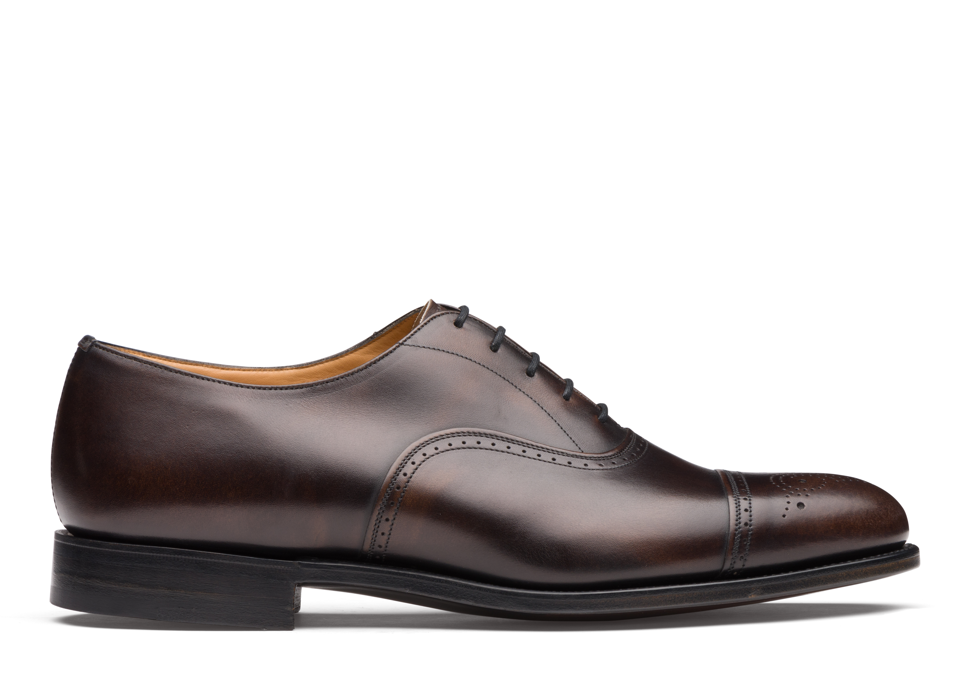 Zapatos royal sales church precio