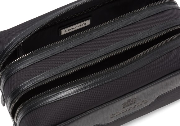 Church's  St James Leather Tech Washbag Large Black