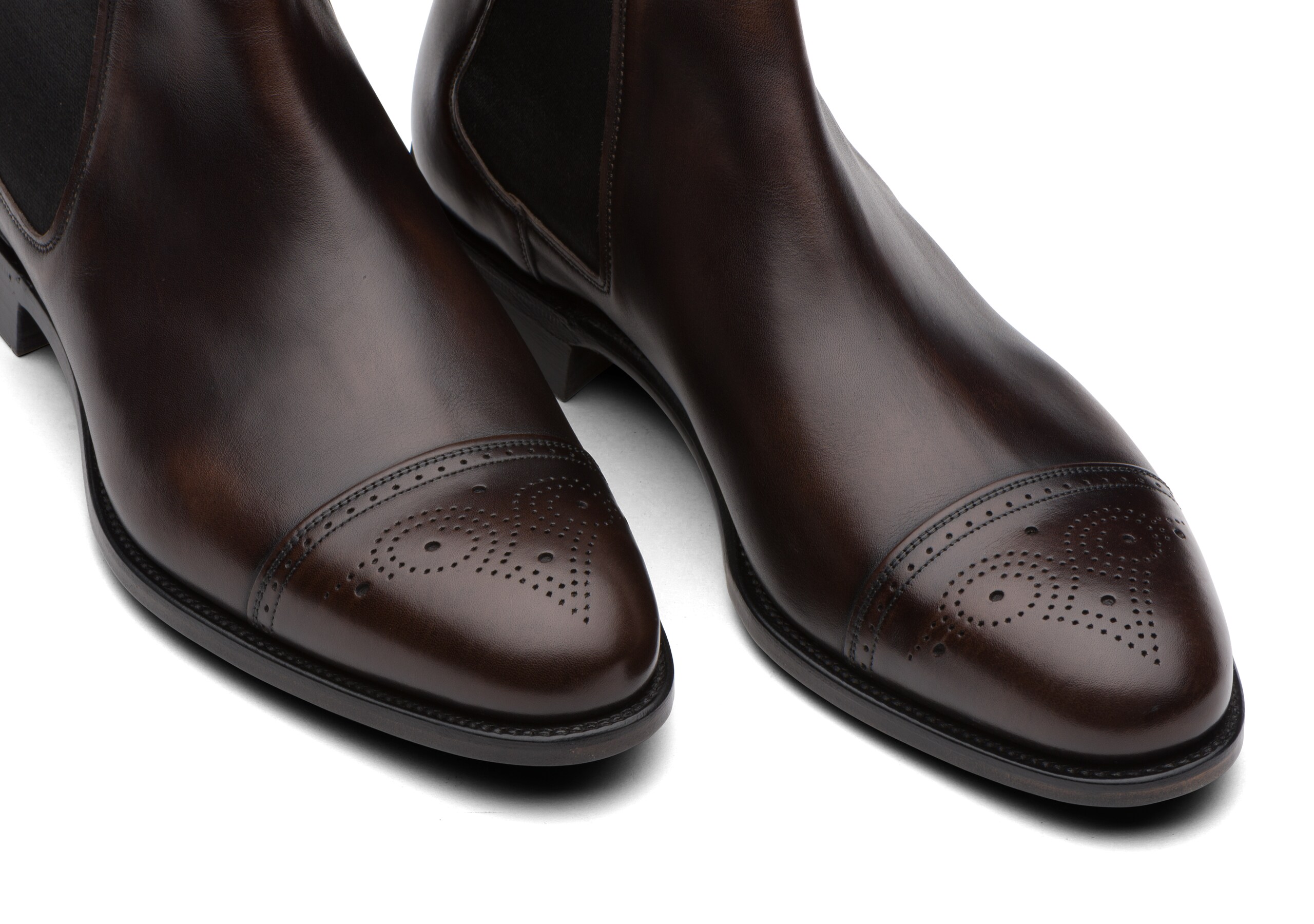 Viscount Church's Calf Leather Brogue Boot Brown