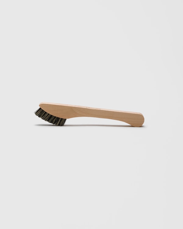 Horsehair Welt Brush