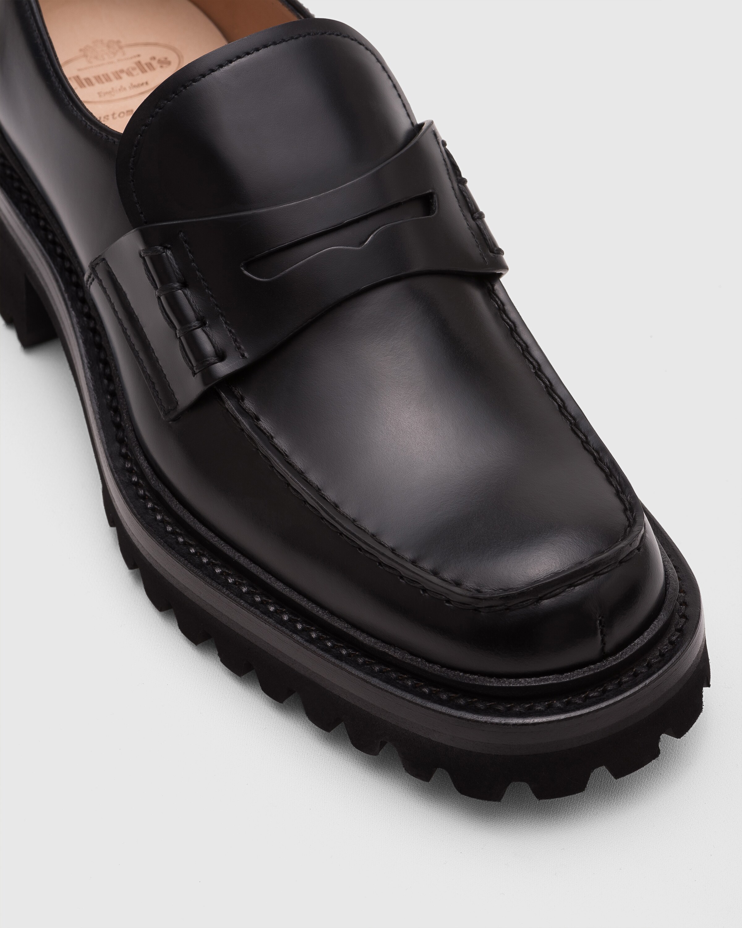 Mocassin en cuir de veau Noir Church s