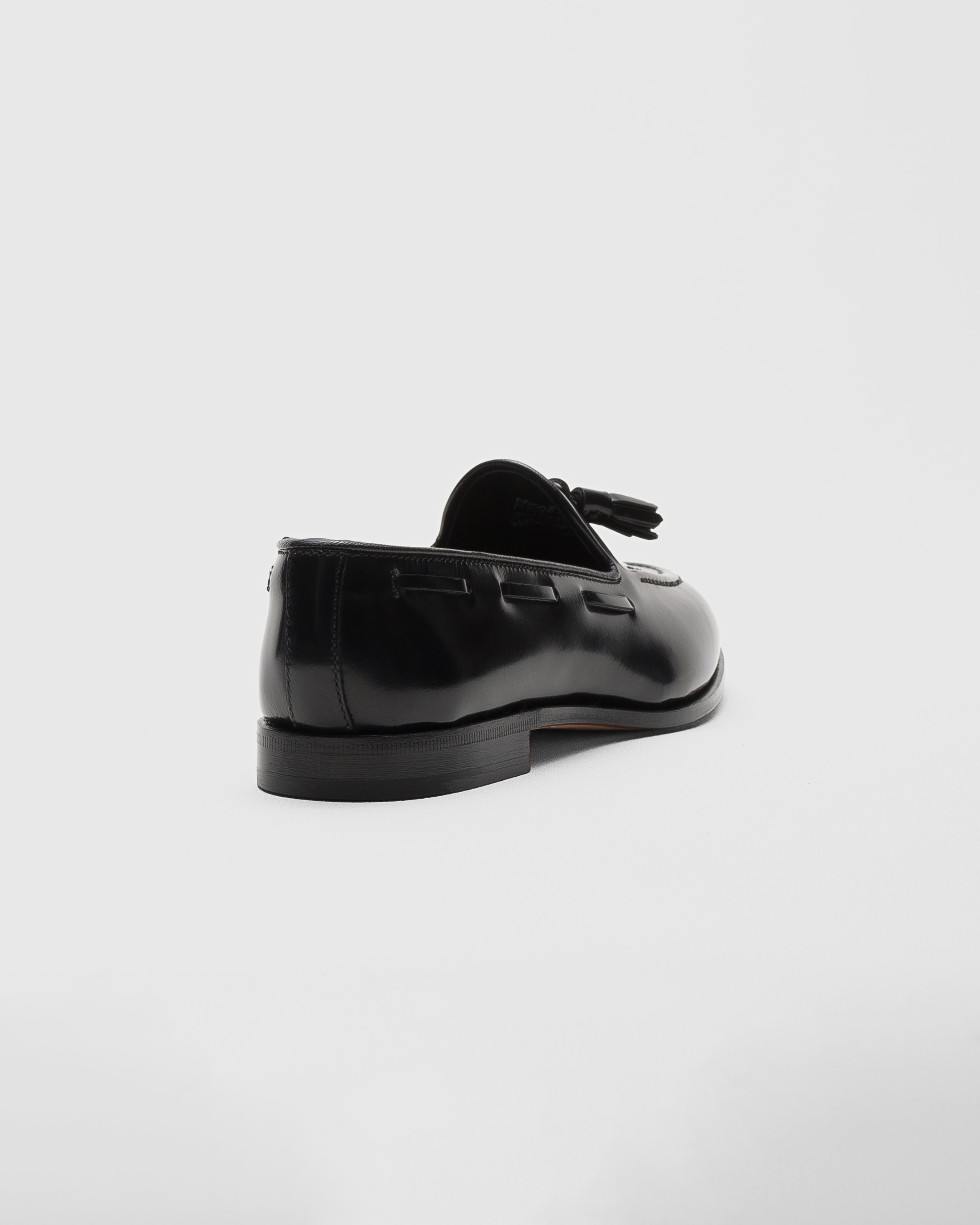 ローファー・オックスフォード Church's FW25 Church`s Maidstone Loafers (DD0088 9EM F0AEY) CHURCH'S Maidstone tasseled leather loafers | NET-A-PORTER