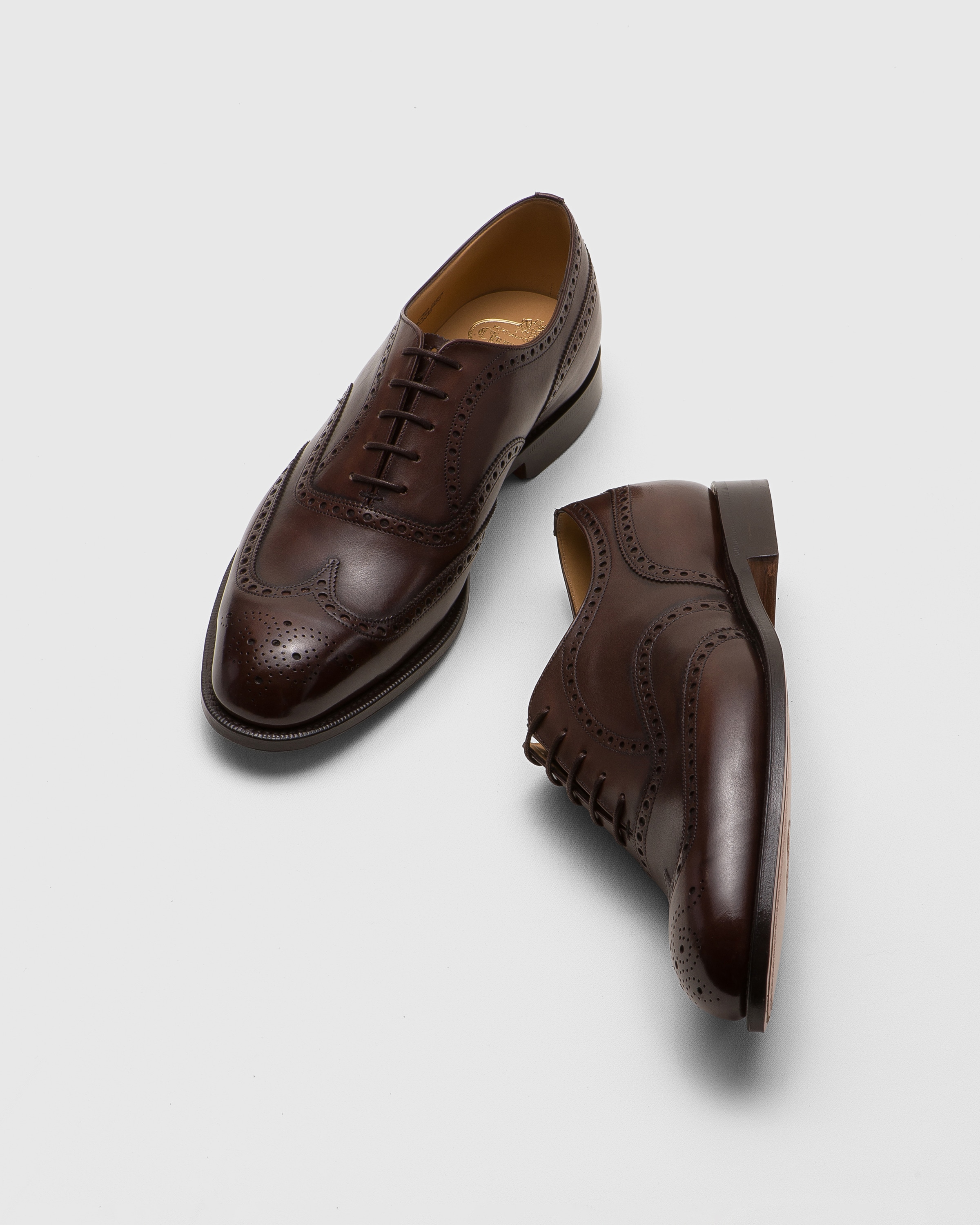 Oxford Brogue in Pelle di Vitello Decolorata per uomo ideale per