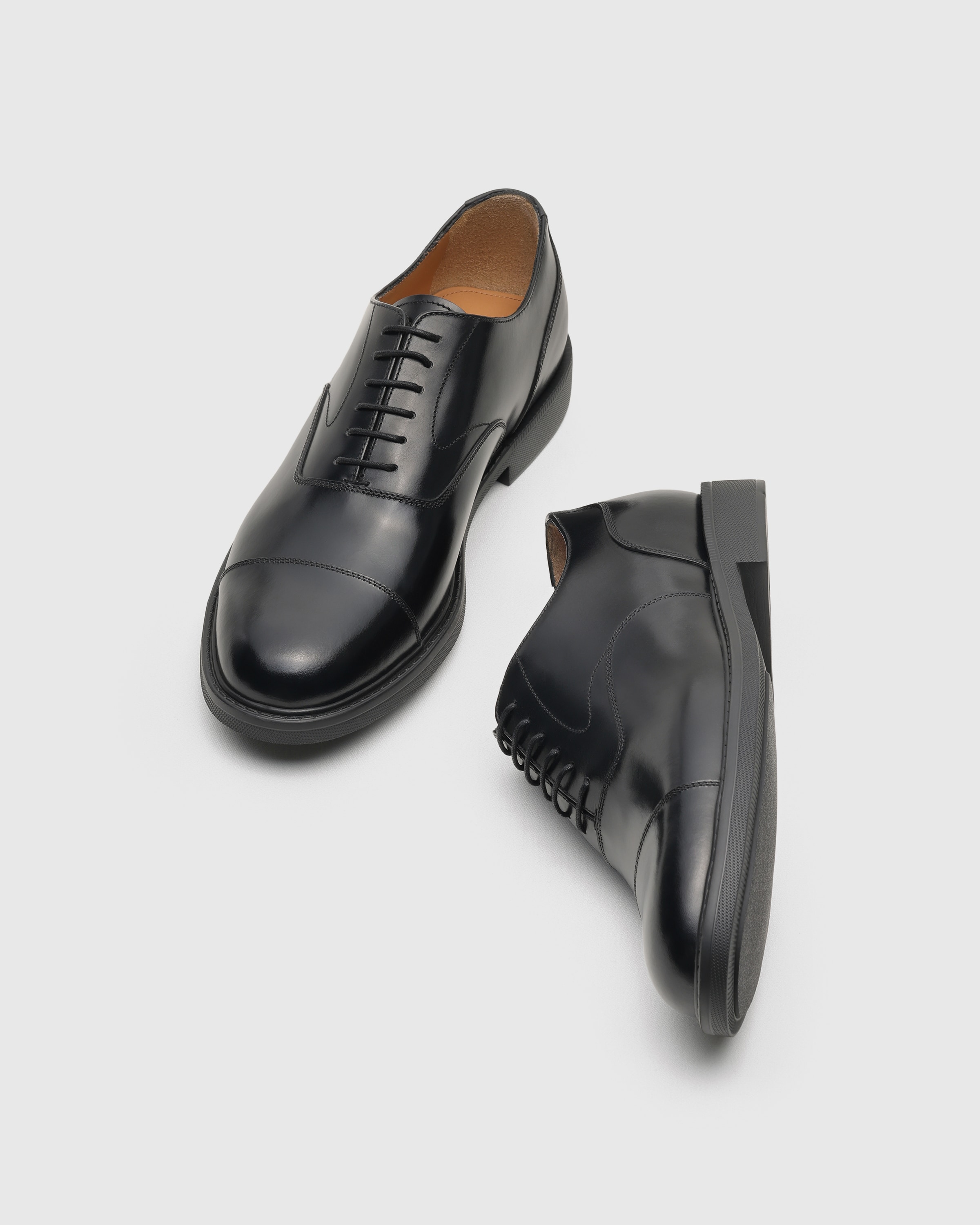 Oxford en cuir de veau semi-lustré
