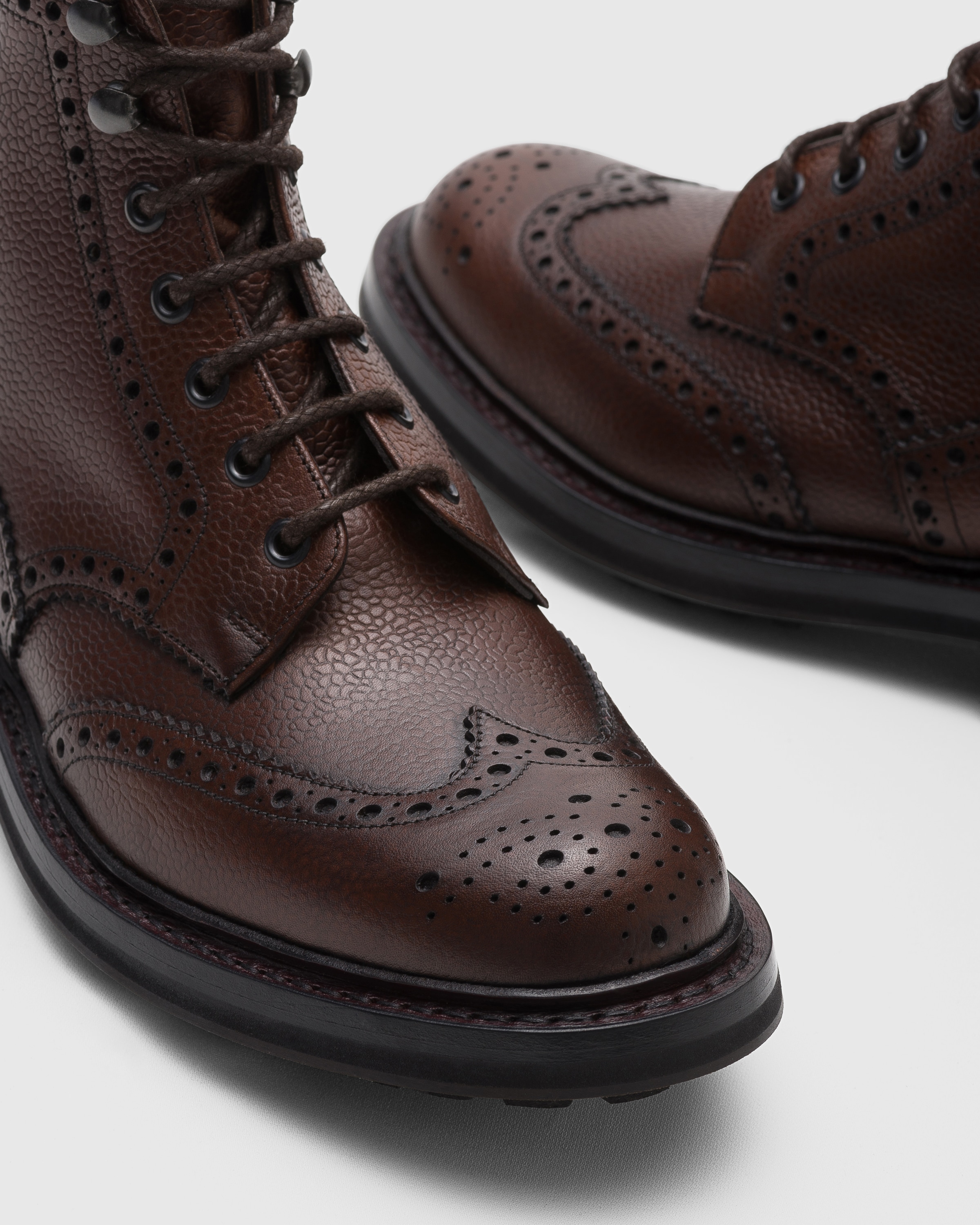 Ebony Highland Grain Lace-Up Boot Brogue | Church's
