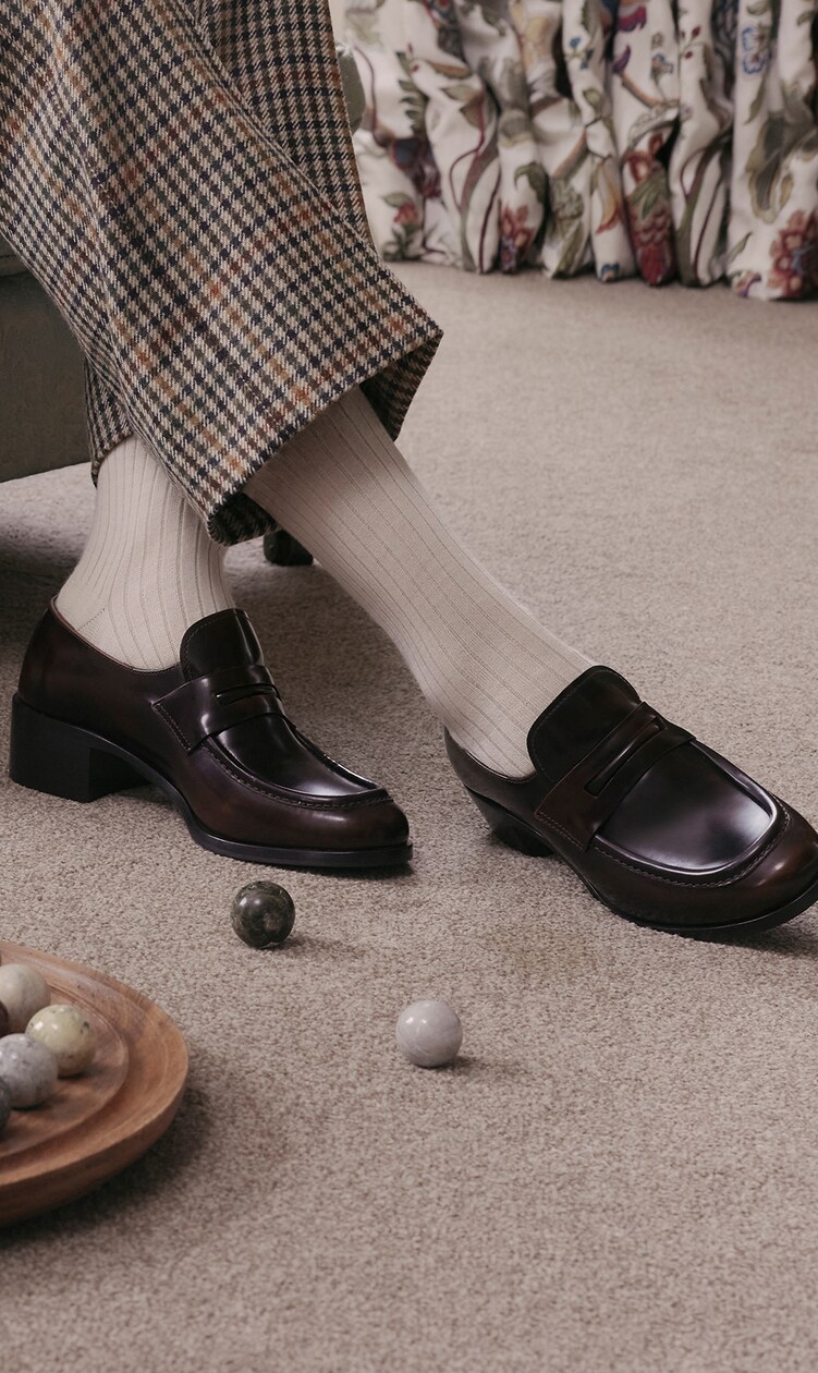 Autumn Winter '25 Women's Collection